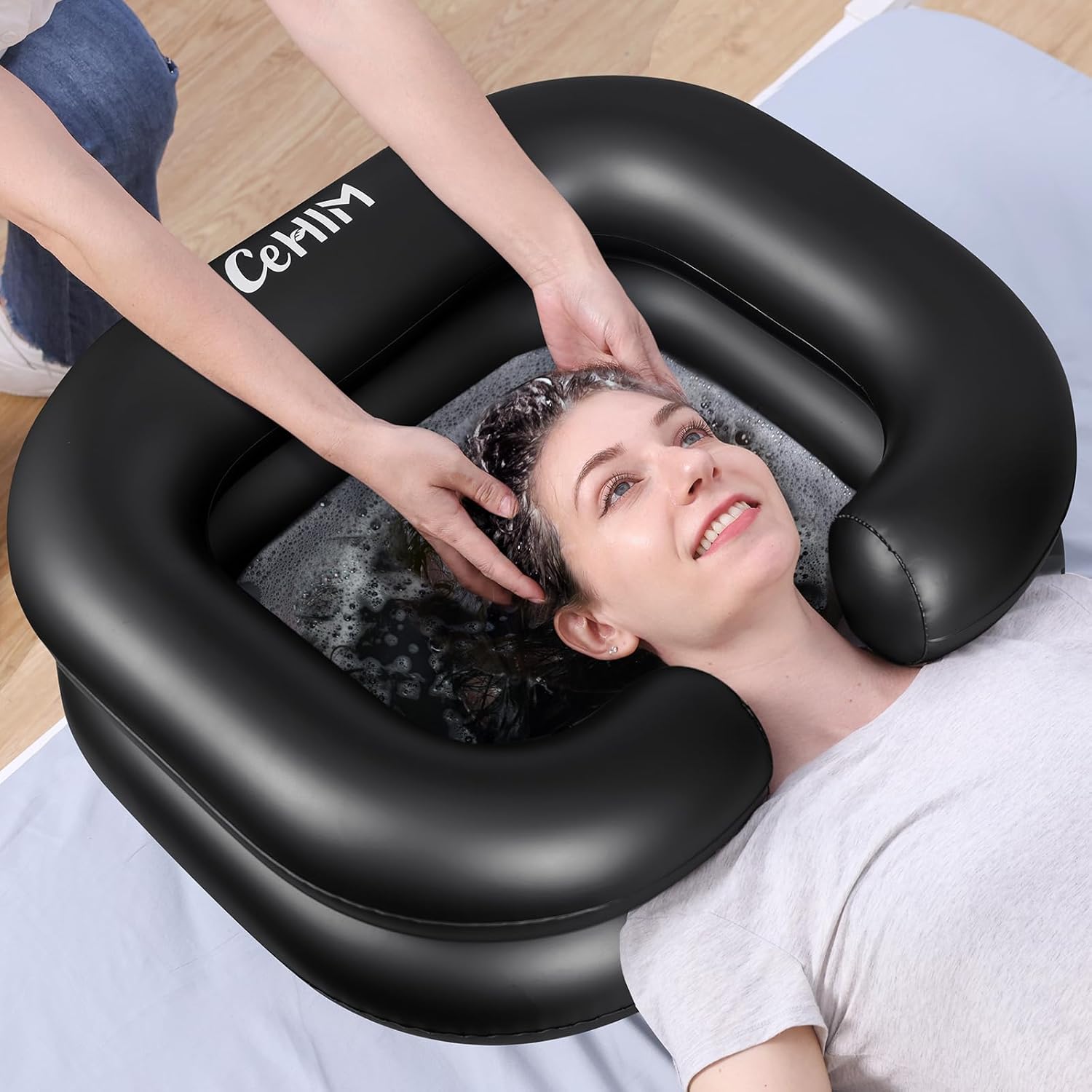 Lavapelos inflable verde para lavar el cabello en cama a personas postradas o adultos mayores incluye accesorios