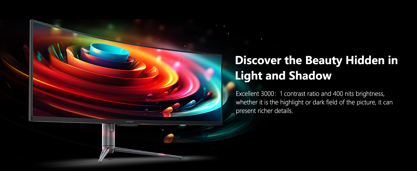 Monitor gamer curvo ultrawide de 49 pulgadas a 240hz con resolucion dual qhd sobre un escritorio chile