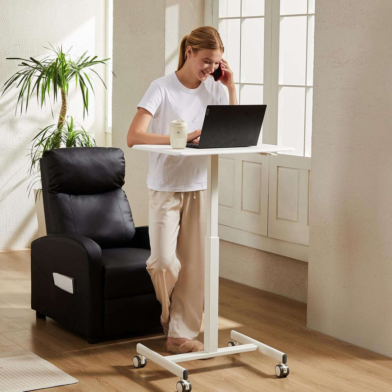escritorio movil dumos de 48.26 centimetros color blanco con altura ajustable neumatica y ruedas ideal para chile