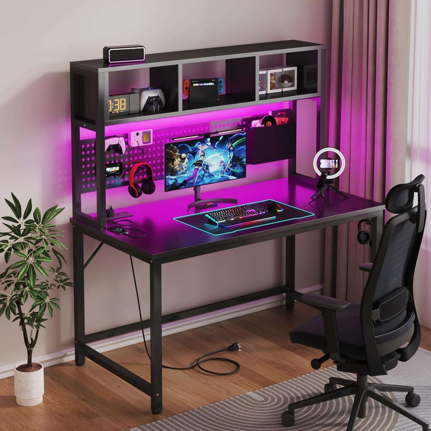 escritorio gamer dlisiting negro de 119.89 centimetros con alacena tablero de clavijas y luces led ideal para chile