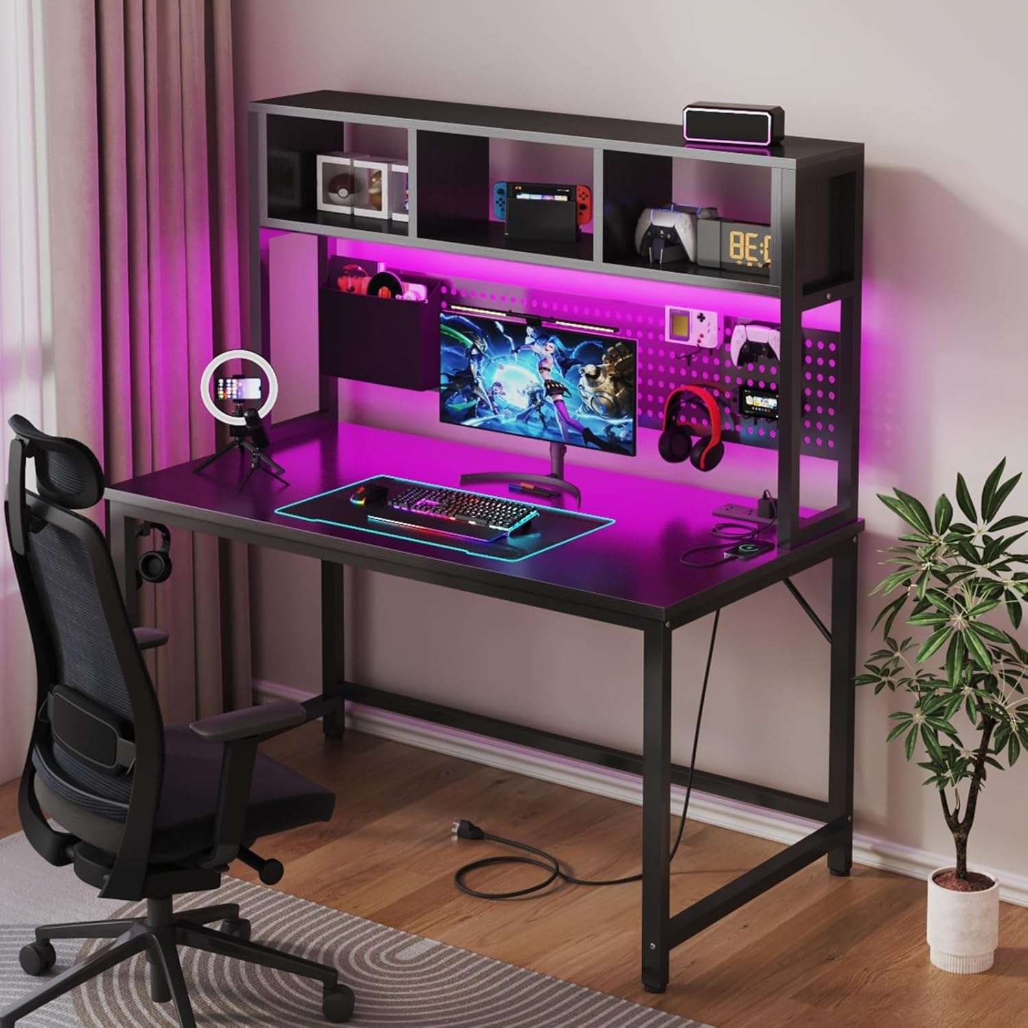 escritorio gamer dlisiting negro de 119.89 centimetros con alacena tablero de clavijas y luces led ideal para chile