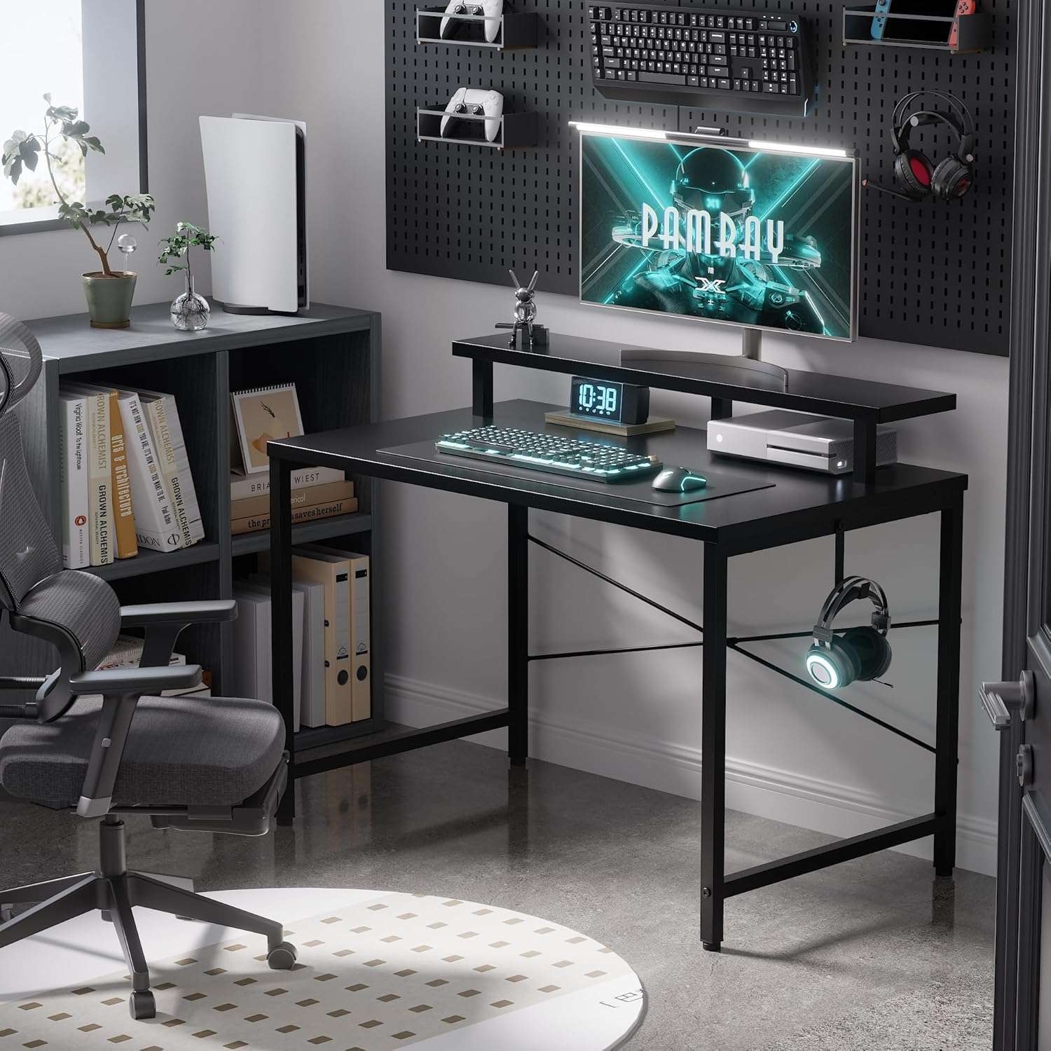 escritorio pequeño pamray de 80.01 centimetros con soporte para monitor y gancho lateral ideal para espacios reducidos en chile